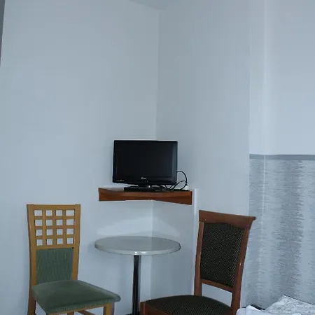 Raad Na Uroczysku بيت ضيافة 3*